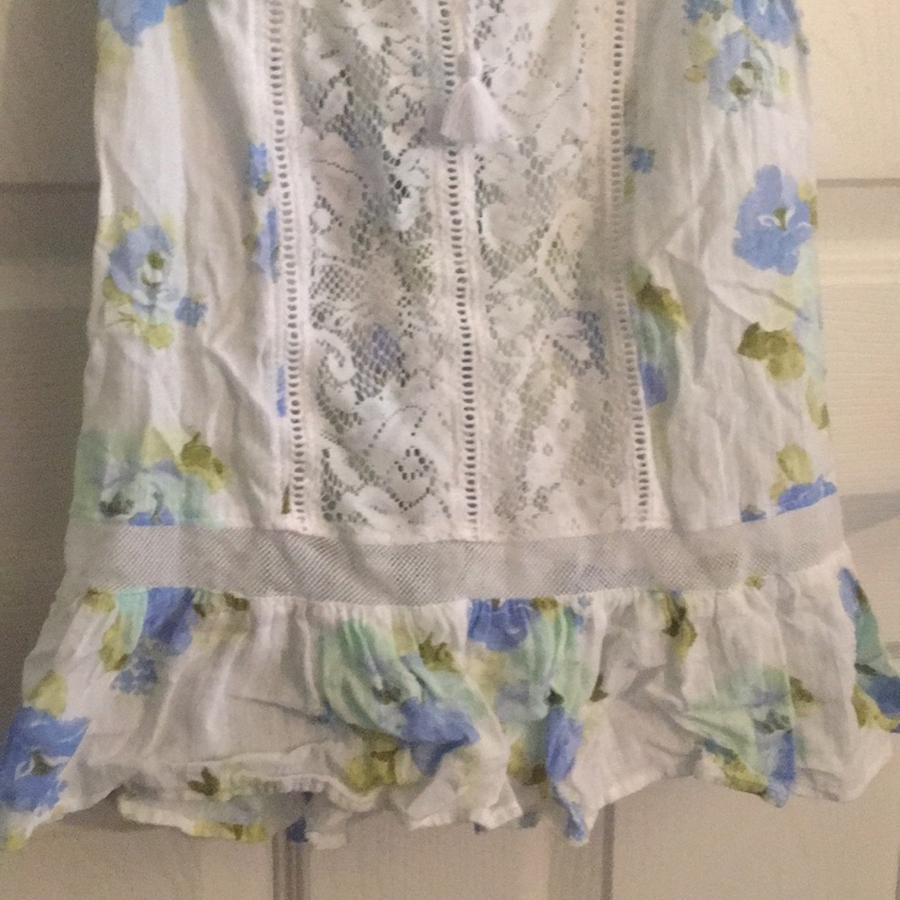 Abercrombie tank top - Picture 3 of 3